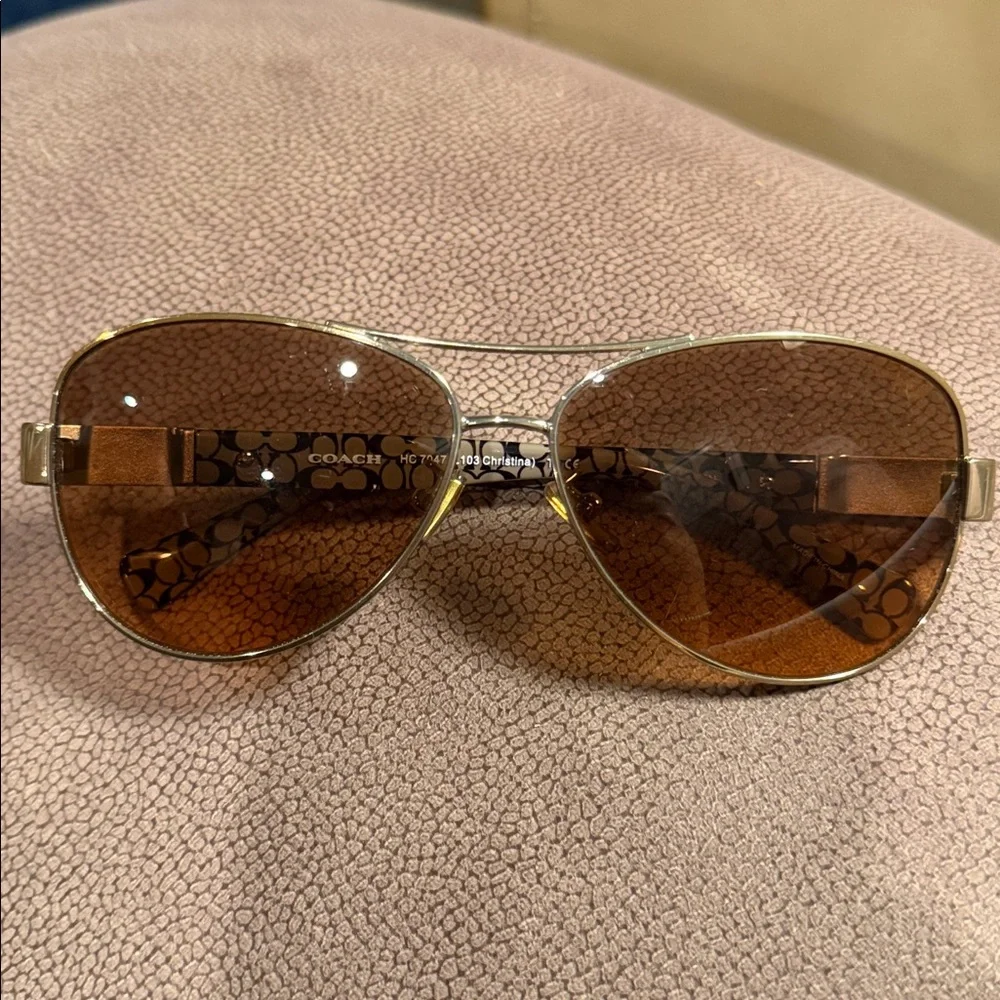 Women’s Coach Christina HC7047 Gold and Brown Aviator Sunglasses - Picture 3 of 6